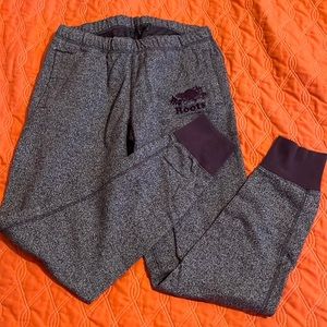 Roots woman’s sweatpants size M